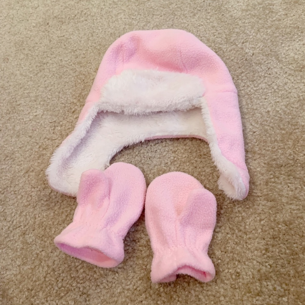 Baby Girl Hat and Mittens Set 12-18 months